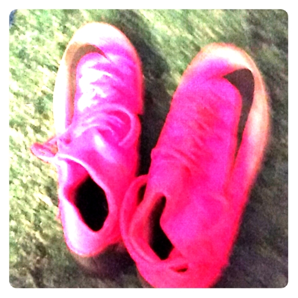 Soccer turf shoes main image 3